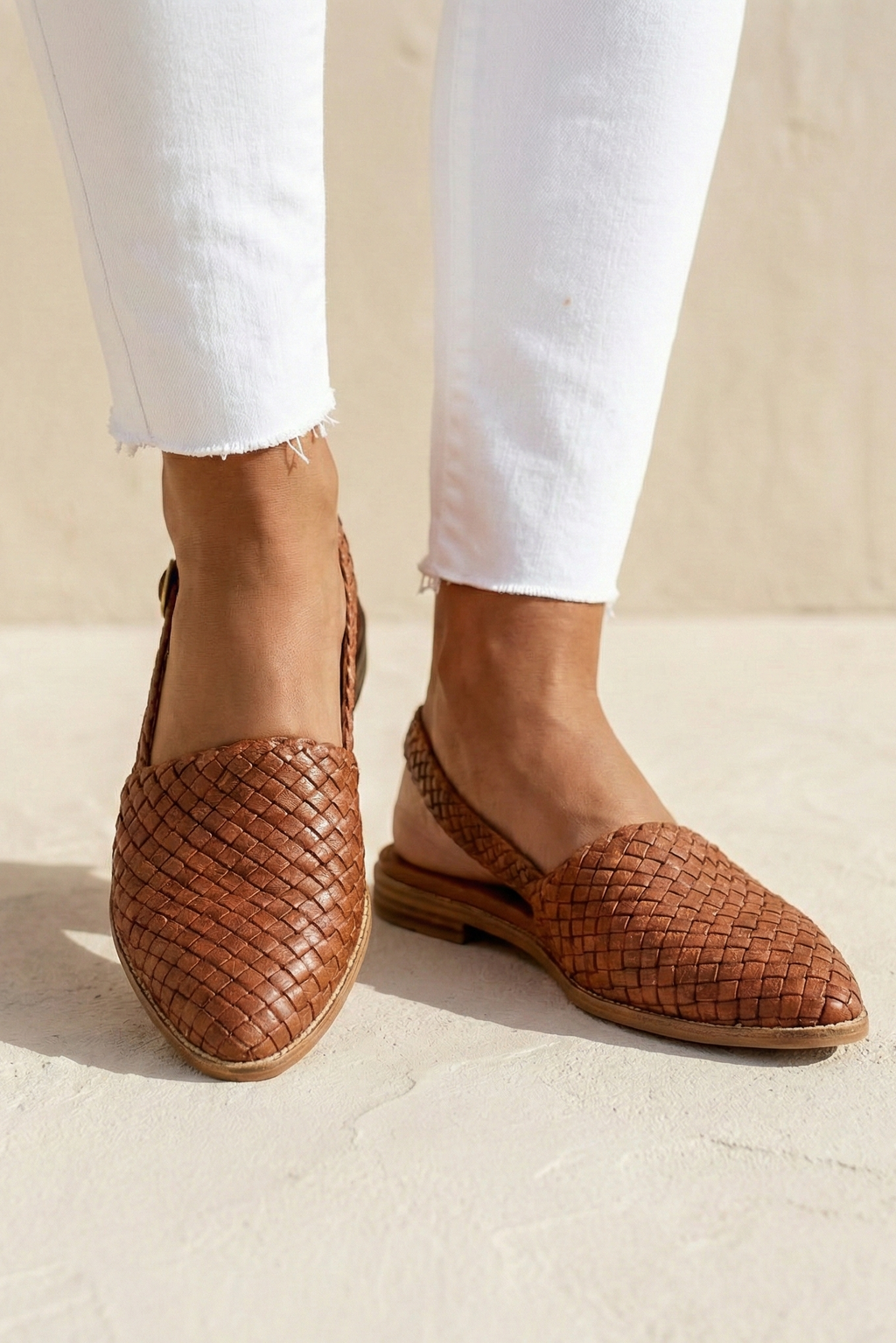 NILA | Sandalias trenzadas de temporada