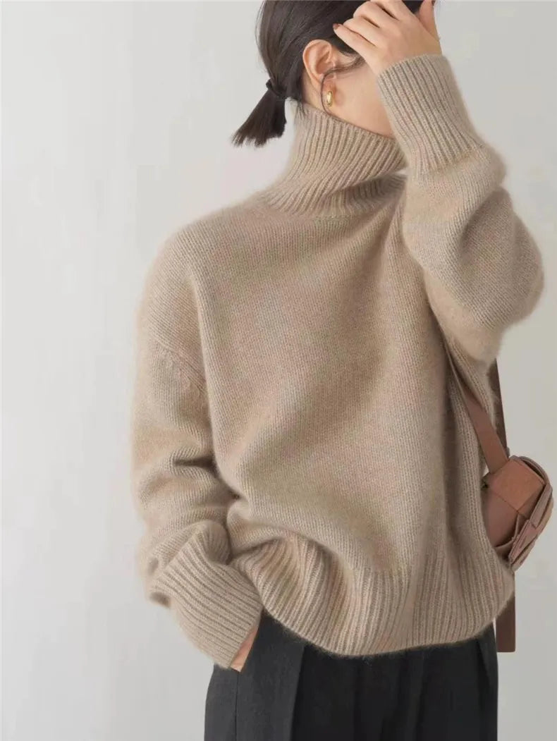 NOEMY | Suéter de cuello alto