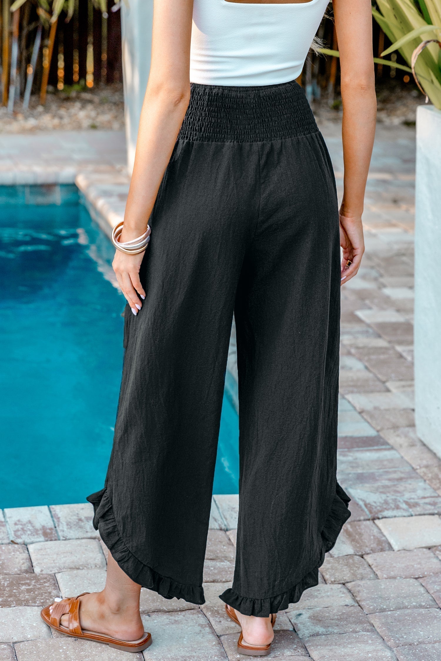 CORAL | Pantalón ancho con volantes