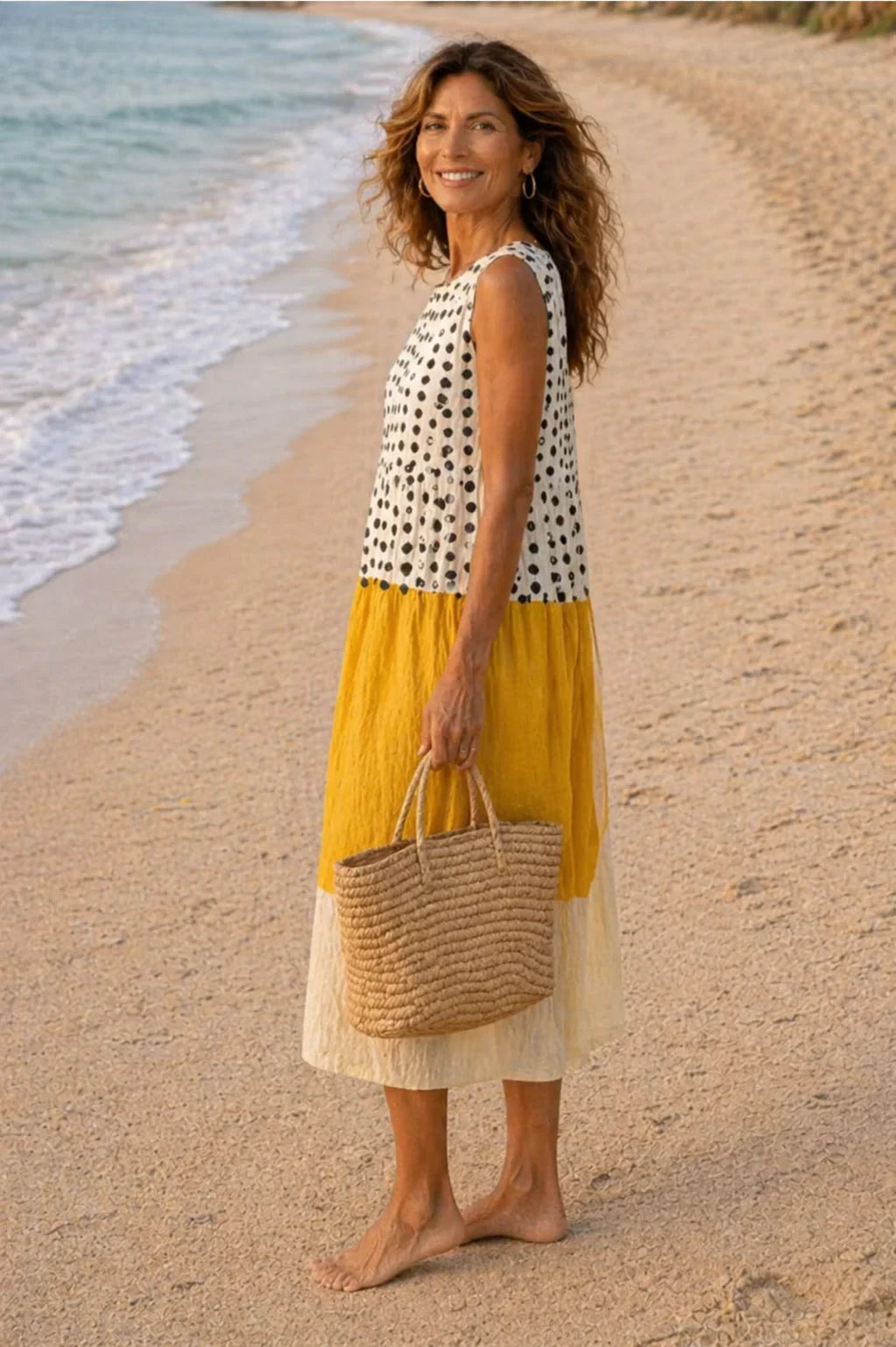 Vestido lunares-Elegancia natural en color